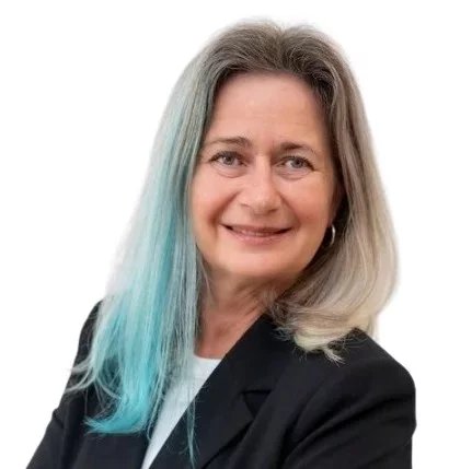 Ângela BORN