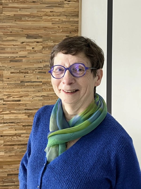 Véronique RICARD