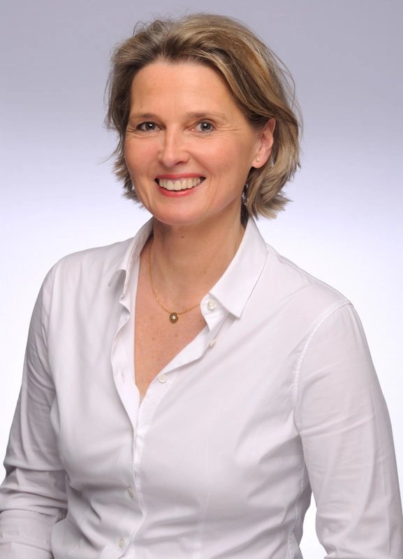 Gabriela BAUMGARDT-LAKAT